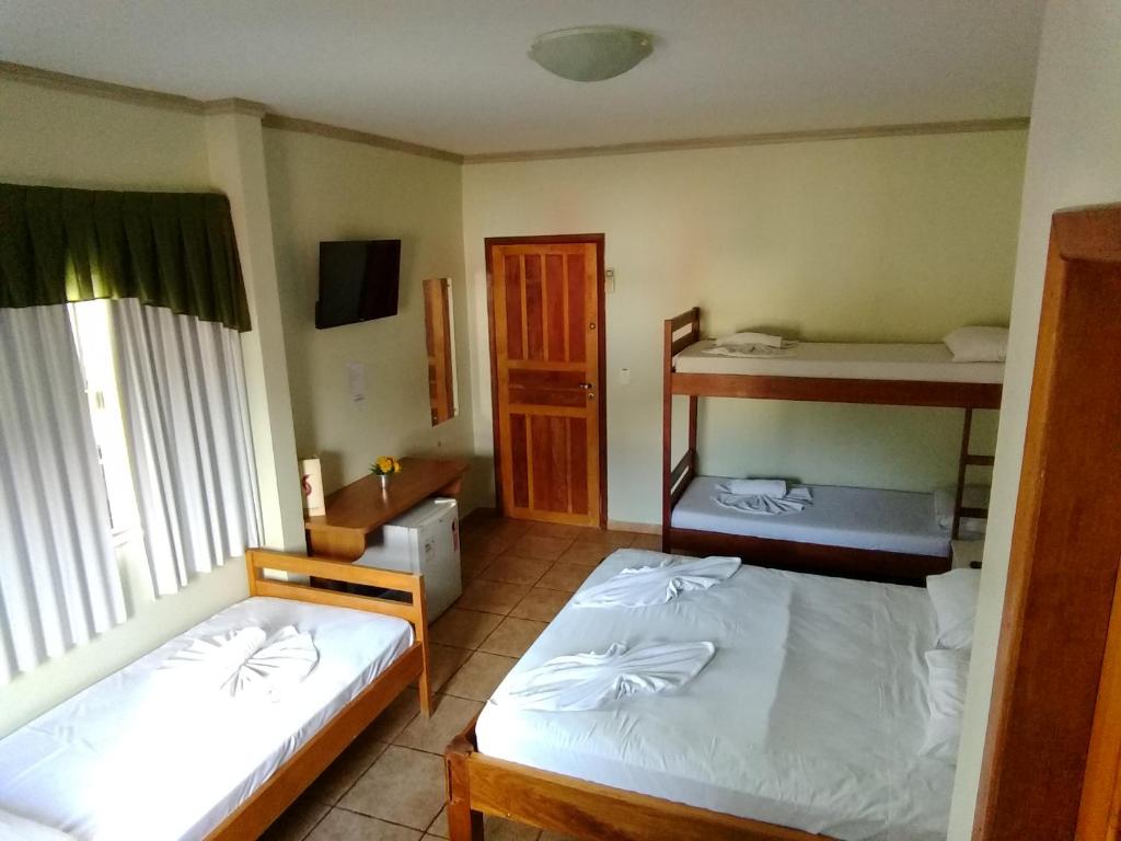  Residencial e Pousada Evelina