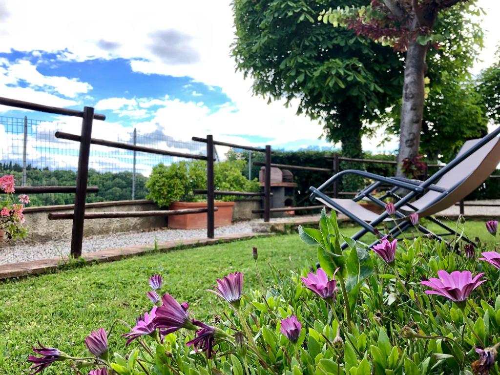 A garden outside Casetta Luna e Sole