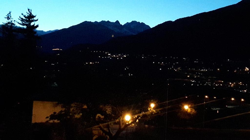 Nespecifikovaný výhled na hory nebo výhled na hory při pohledu z bed and breakfast