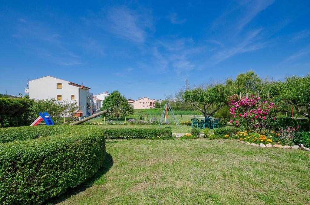 Zahrada ubytování Apartments Boza