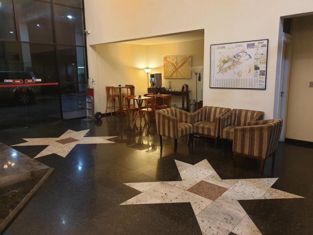  Hotel Dexter