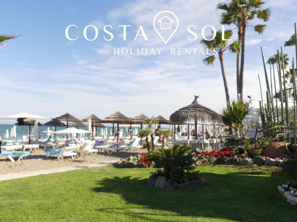 LA CARIHUELA TORREMOLINOS - STUDIO 3 - COSTA SOL HOLIDAY ...