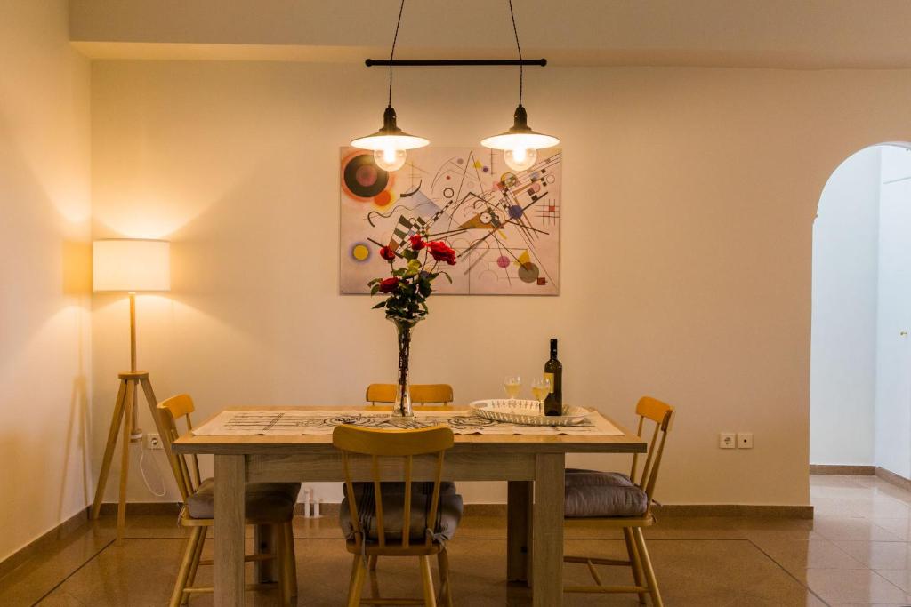 For4 Seasons Home 1 - by Avelink - 5