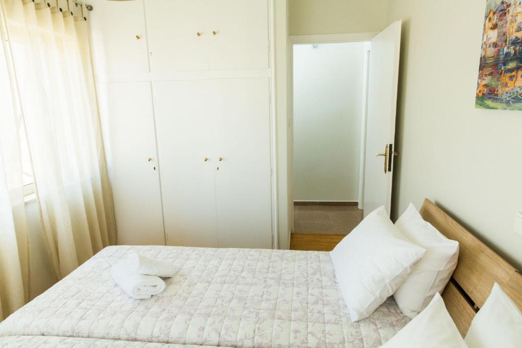 For4 Seasons Home 1 - by Avelink - 18