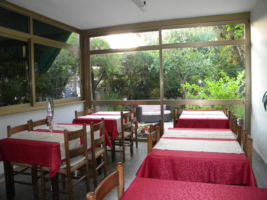 Zahrada ubytování Albergo Villa Anna