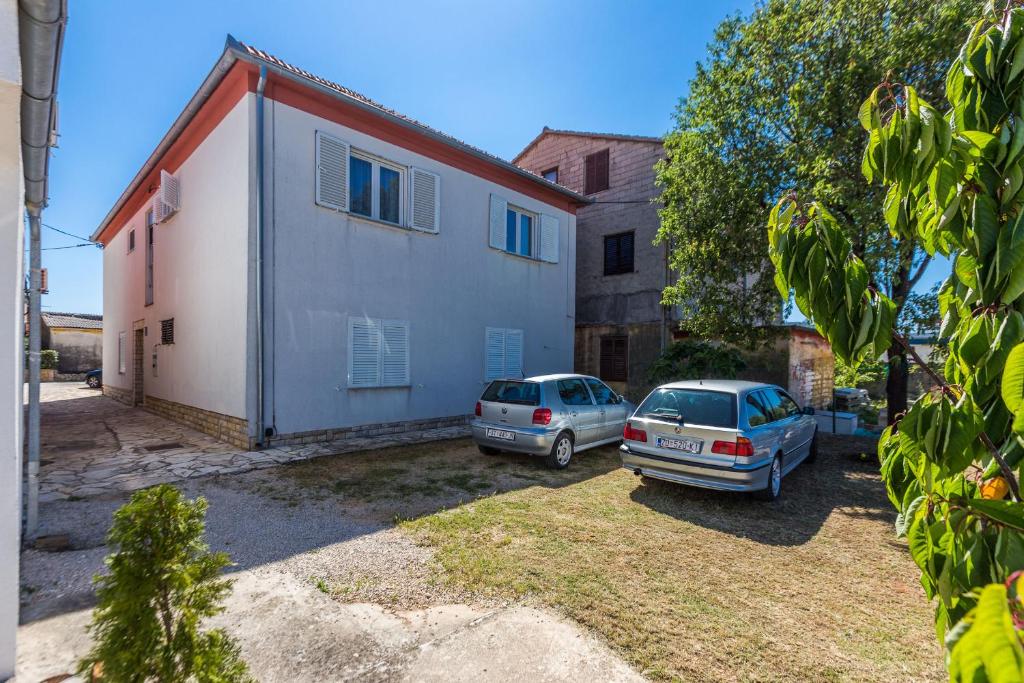 Budova, v ktorej sa apartmán nachádza