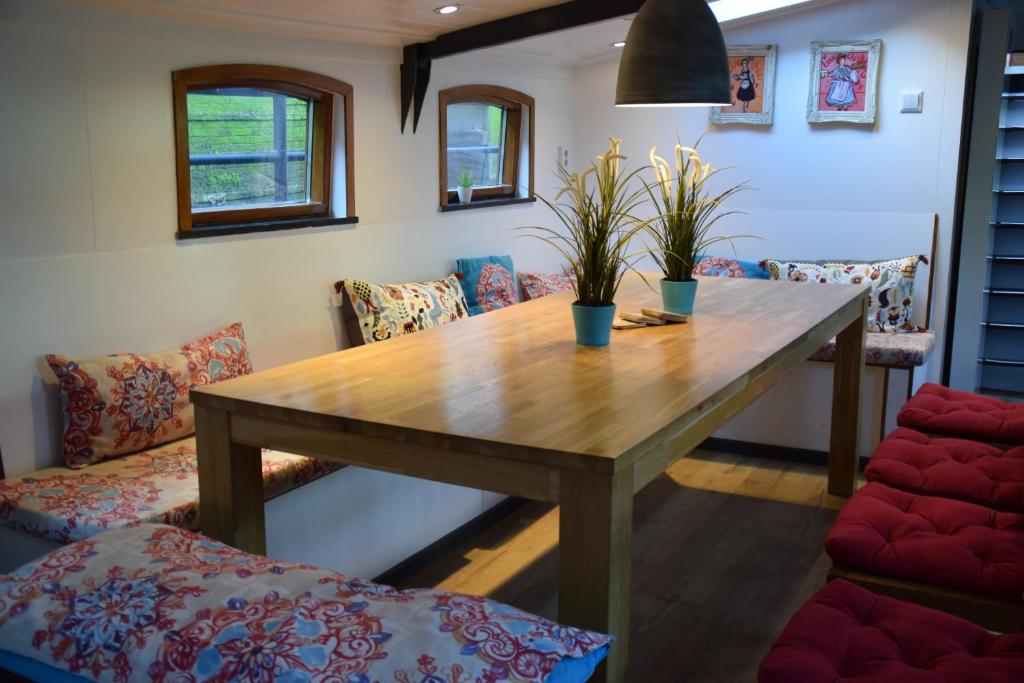 Boathotel Rotterdam Anna - Resim 14