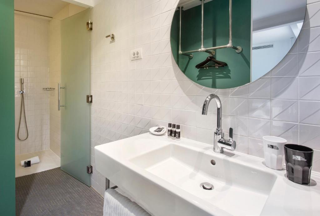 One Shot Prado - Resim 27