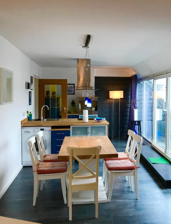 Stein Boardinghouse