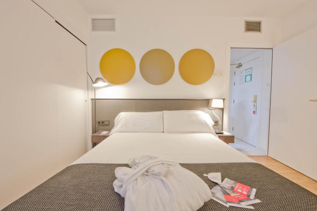 Aparthotel Atenea Valles - Double Room