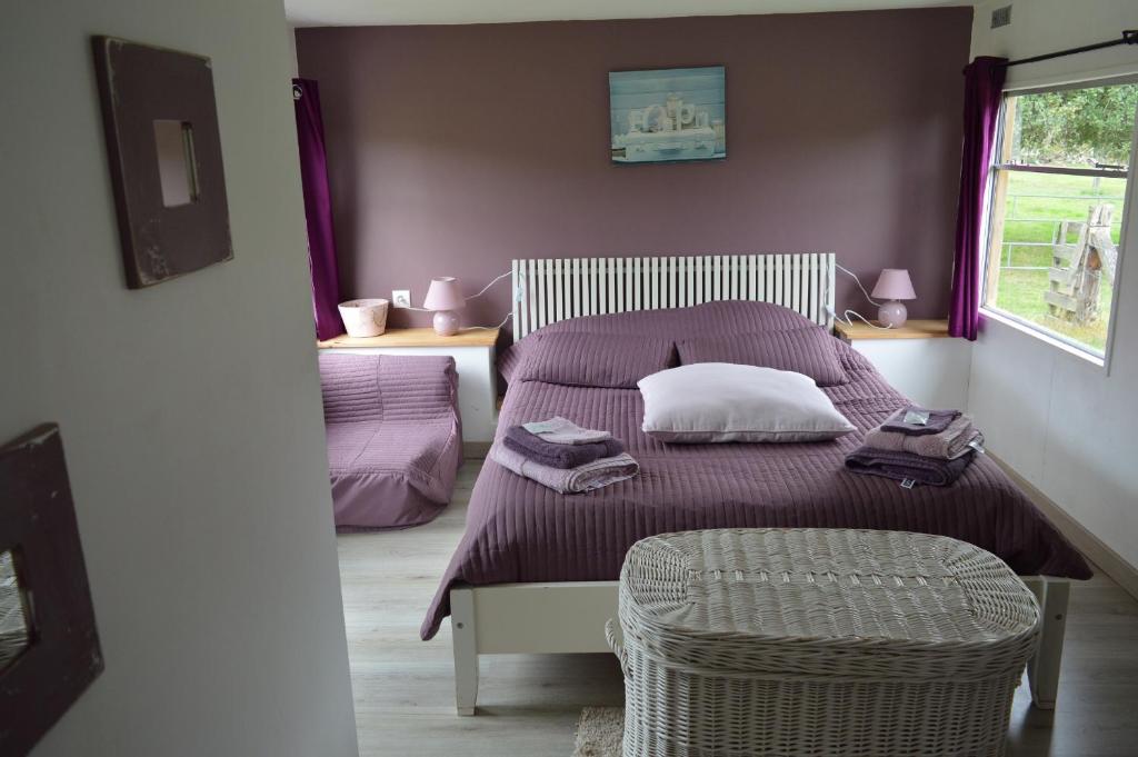 Gîte de la Cour - Two-Bedroom Chalet