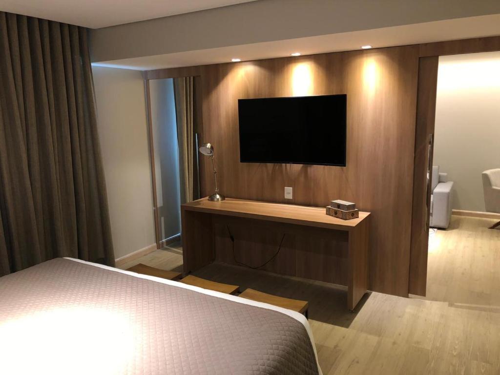  Dubai Suites
