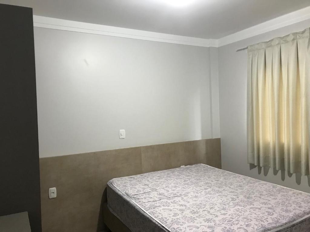  Apartamento Ed. Jacarandá