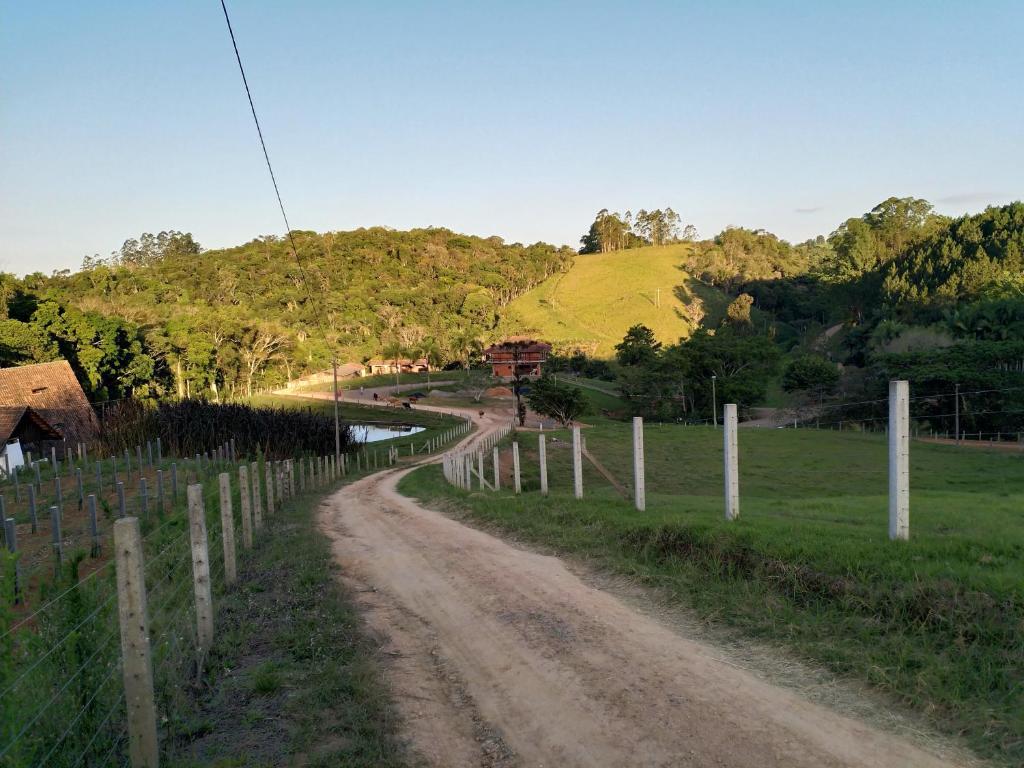  Pousada Scursel