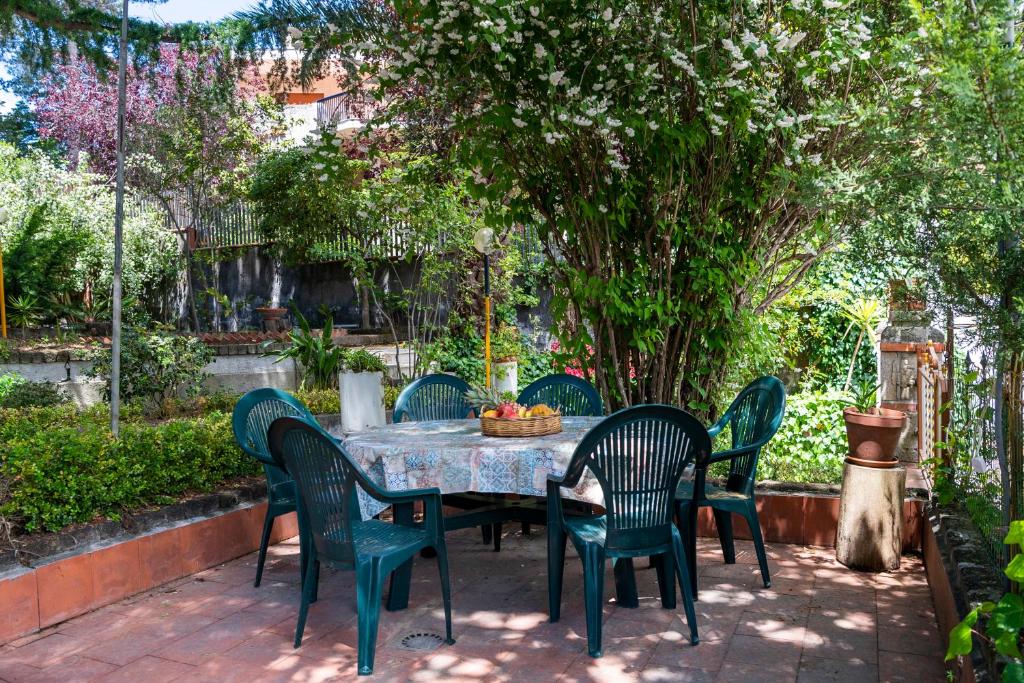 Ogród w obiekcie Casa vacanze Gioia