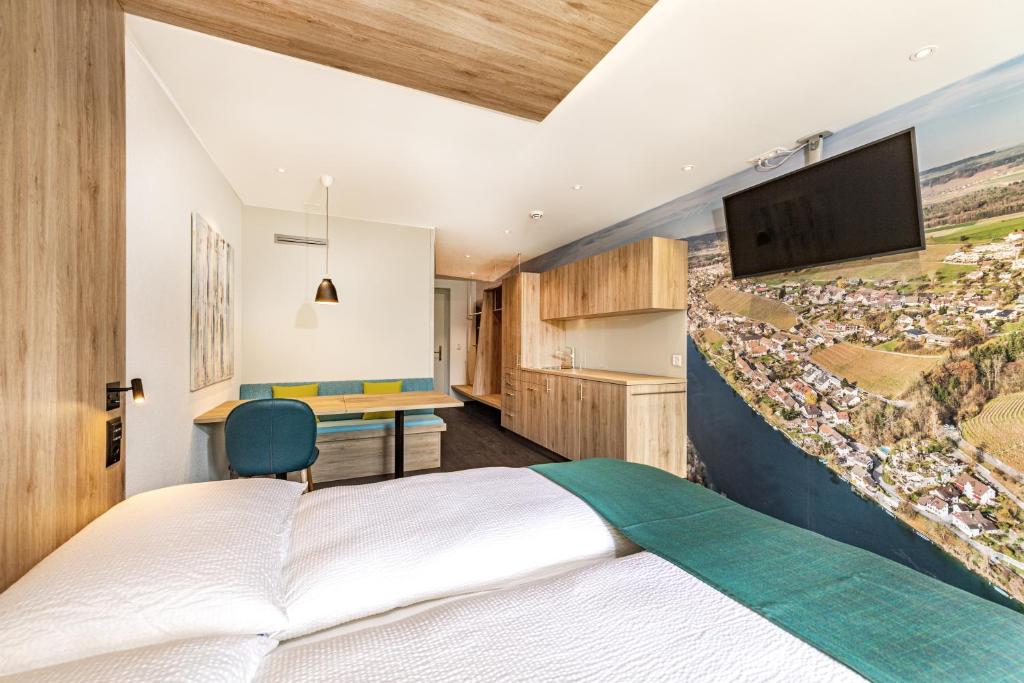TV a/nebo společenská místnost v ubytování Hotel sleep&stay - Self Check-in