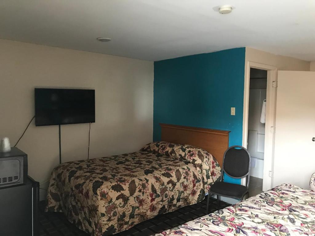 Blue Falls Motel - 家庭房