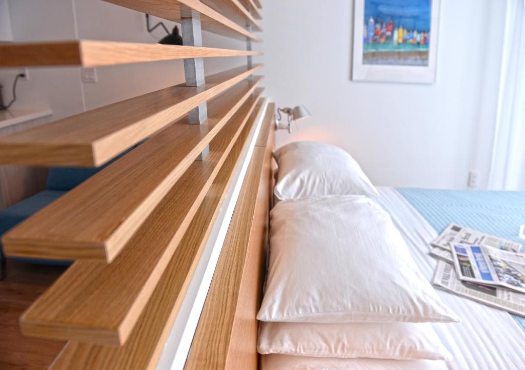 6080 Design Hotel by Eskape Collection - Bayside Studio With Kitchenette And Balcony