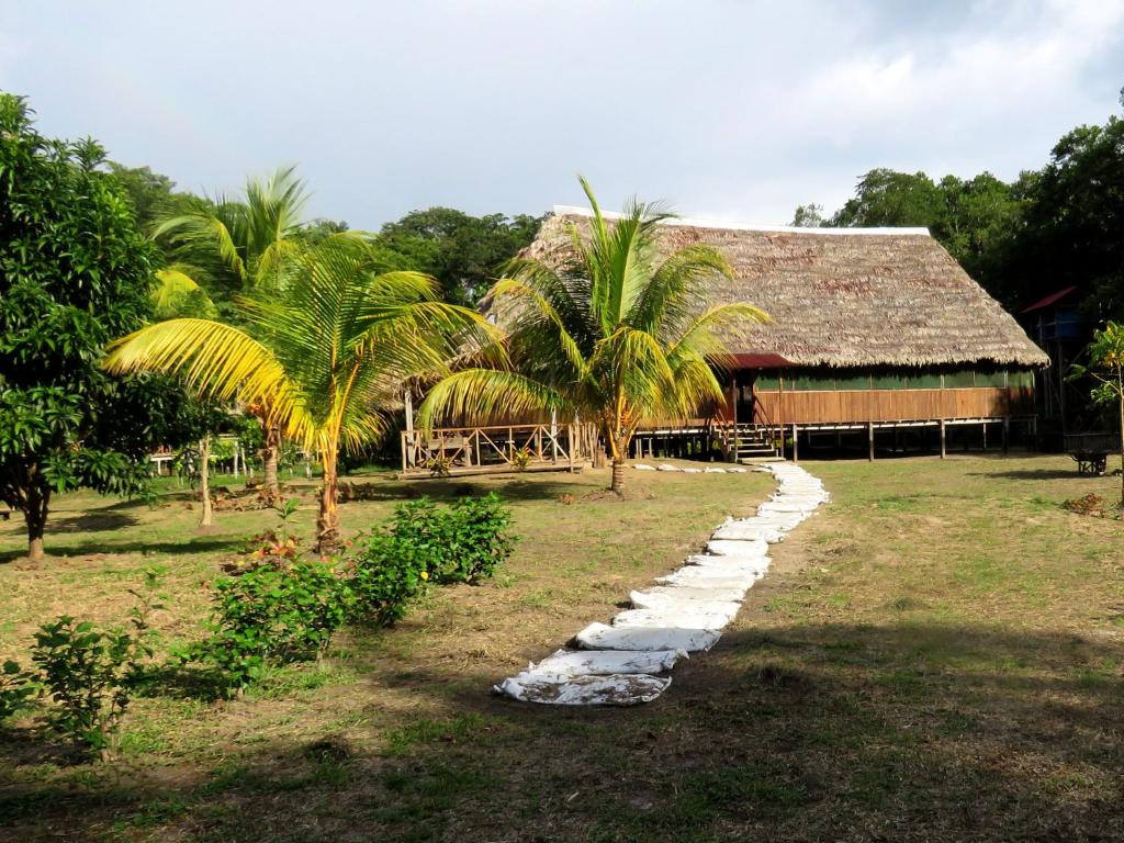 Zahrada ubytování Intillama Jungle Lodge EIRL