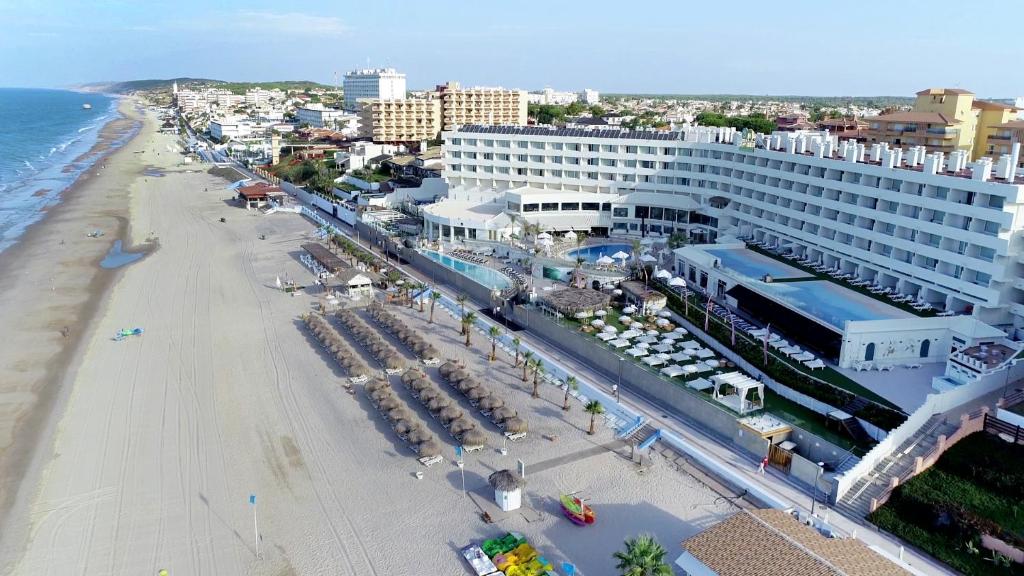 Pláž u hotelu