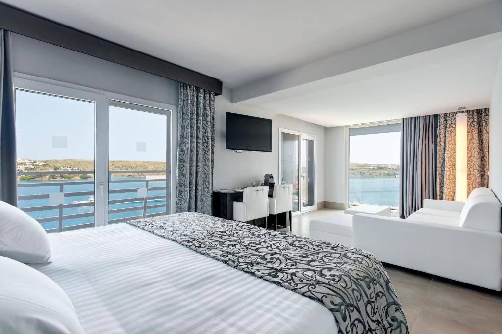 Barceló Hamilton Menorca - Adults Only, Es Castell ...
