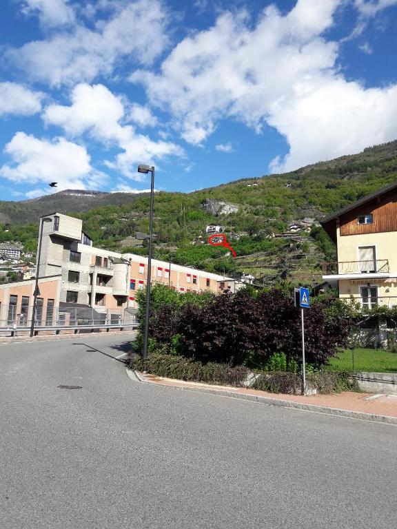 Zdjęcie z galerii obiektu Appartamenti Bioula CIR Aosta n 0247 w Aoście