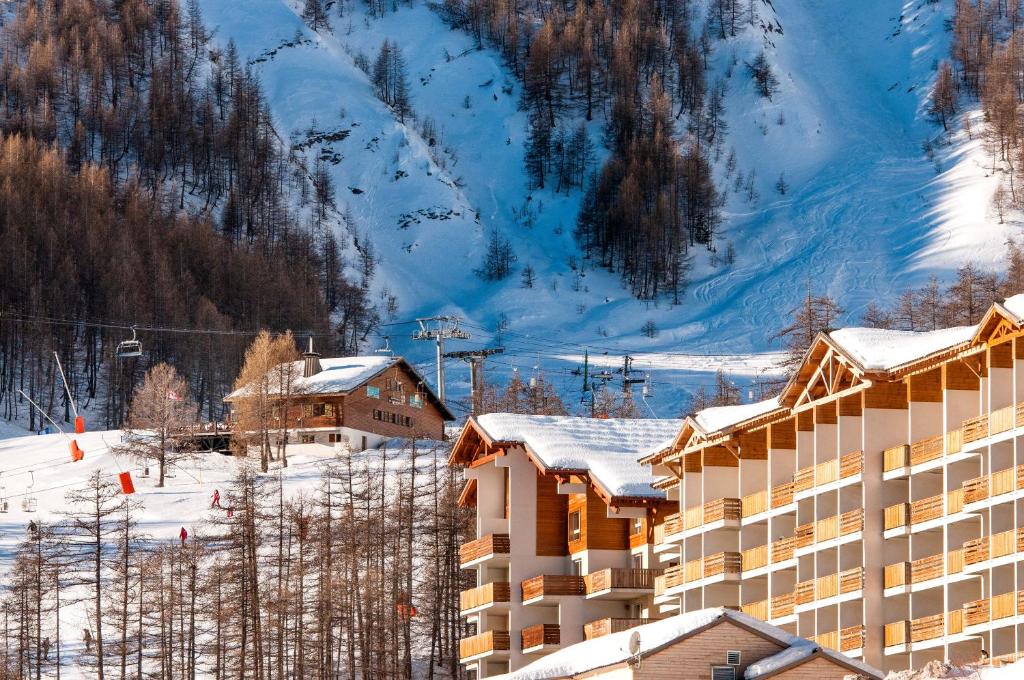 L'adrech De Chauvet Quartier De L'aiguille 04260 Allos