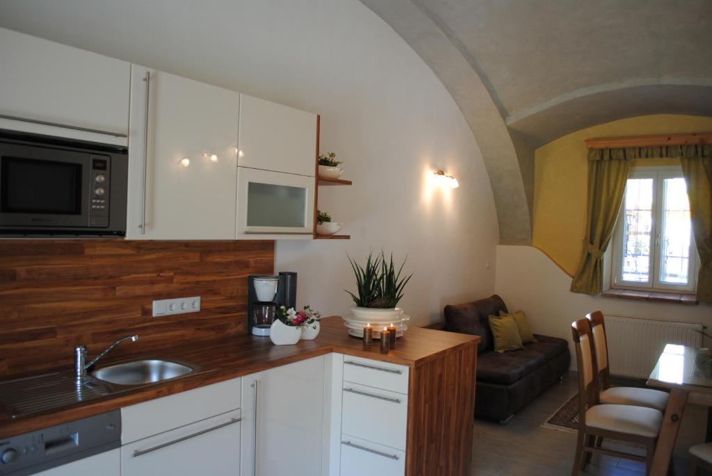 Kuchyňa alebo kuchynka v ubytovaní Gartler's Appartements