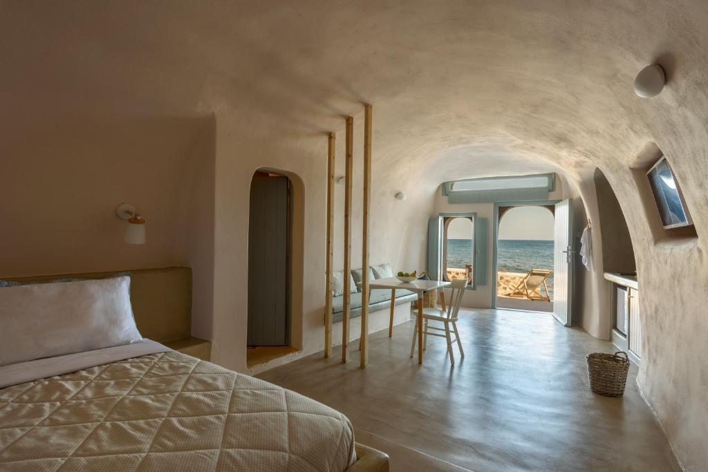 Sublime Villa & Caves Santorini photo 2