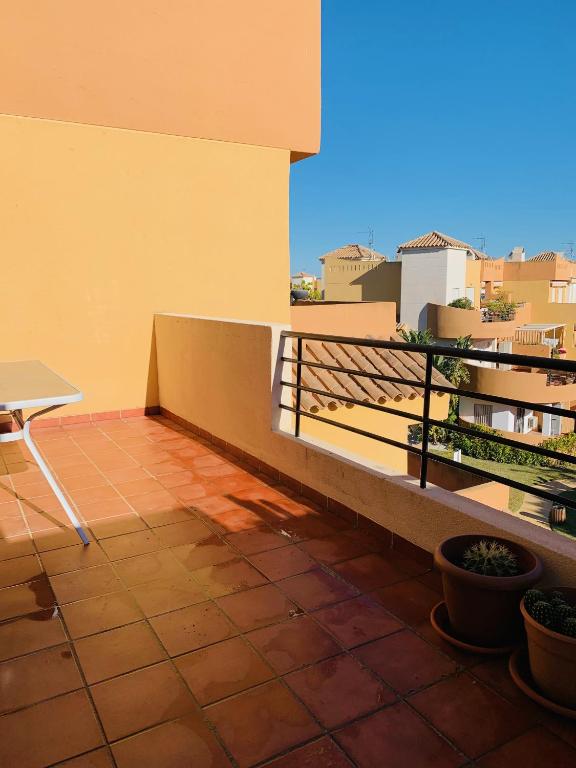 Balkon lub taras w obiekcie Parque Vera IV NATURISTA Ático