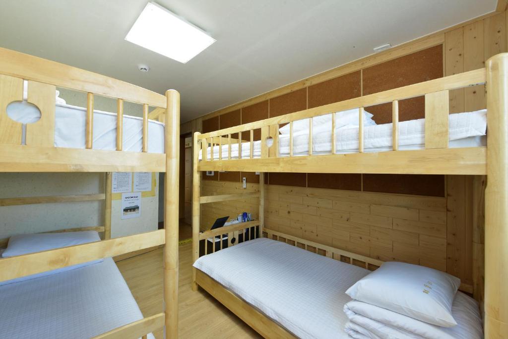 Dasomchae Hanok stay - Salle De Dortoir Féminine à 4 Lits
