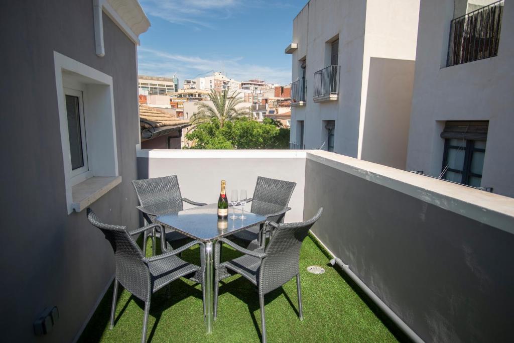 Casa Toledo & El Pont Alicante Apartments - Appartement