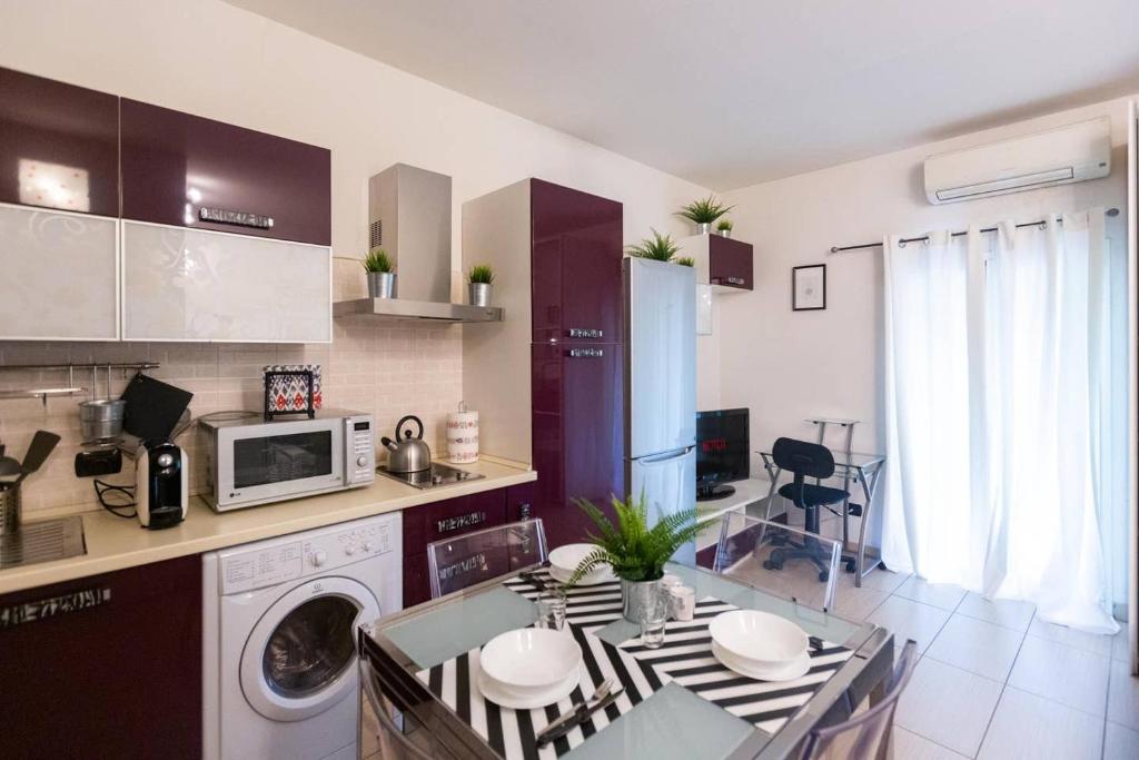 A kitchen or kitchenette at Apartment Monte Nero 29