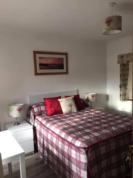 Postel nebo postele na pokoji v ubytování Alderdale B&B