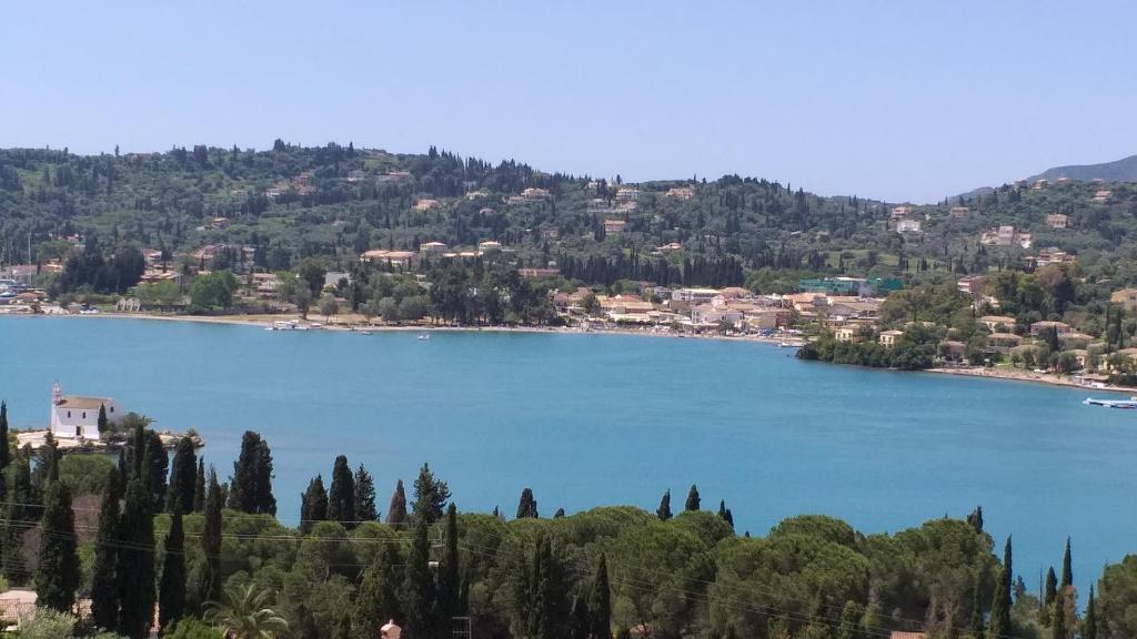 Elite Corfu Sea View Rooms - 18