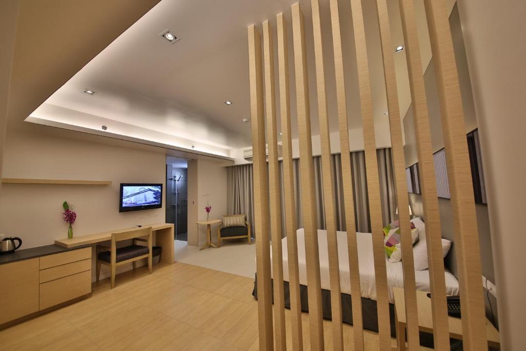 The Sun Xclusive - Resim 44