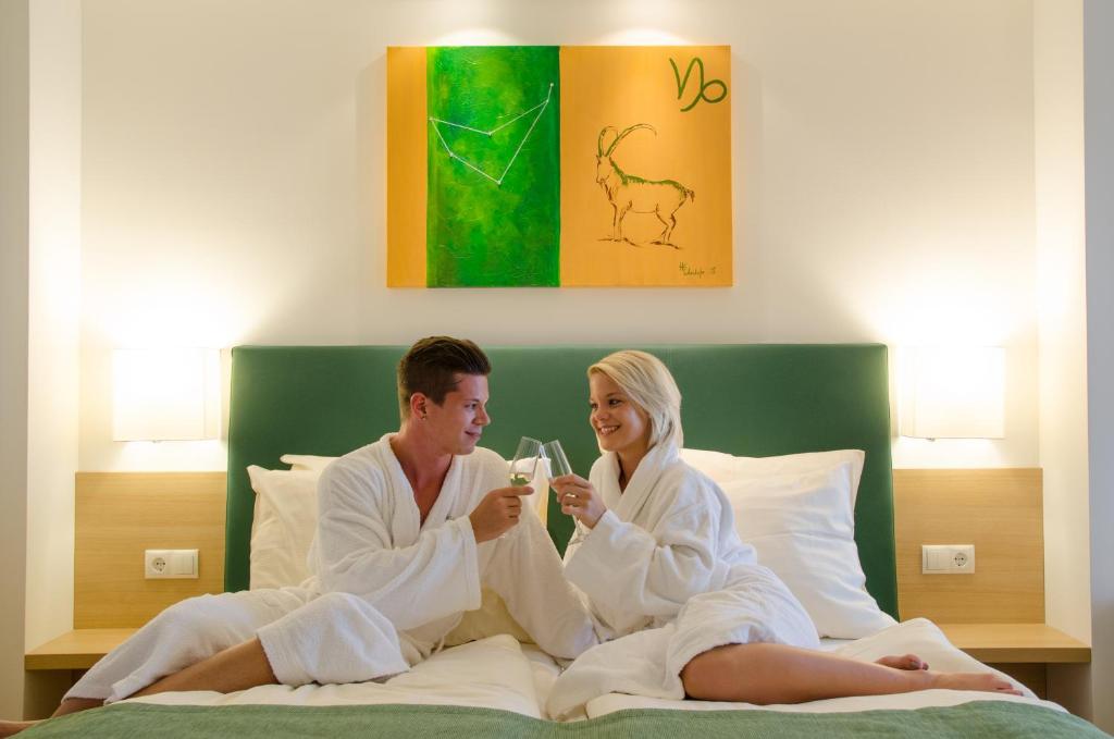 Postel nebo postele na pokoji v ubytování Joglland Hotel Prettenhofer