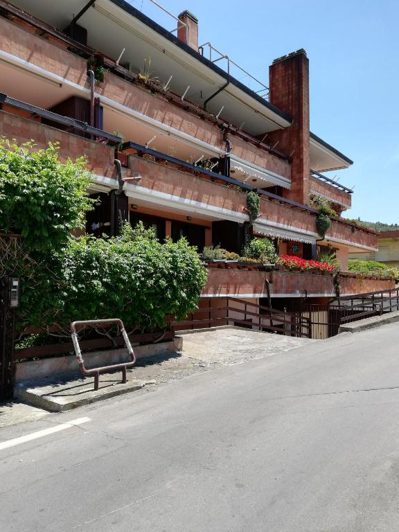 Budova, v ktorej sa apartmán nachádza