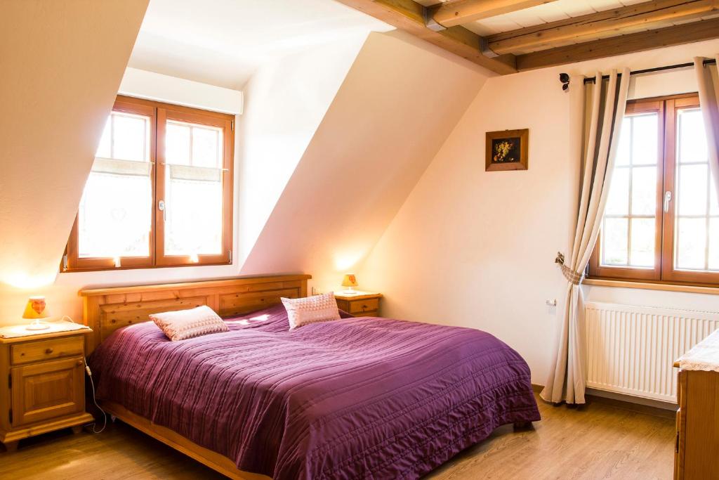 Postel nebo postele na pokoji v ubytování Maison d'hôtes Chez Christelle - Proximité Route des vins d'Alsace