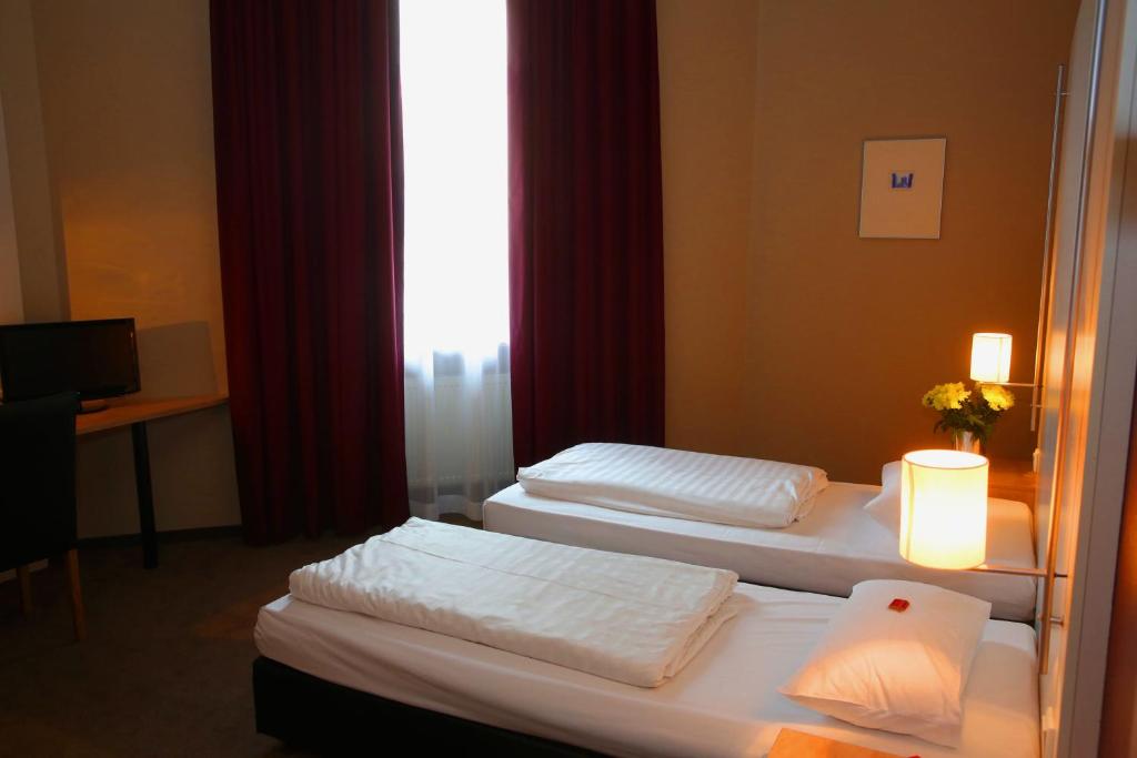 Hotel Columbus - Resim 17