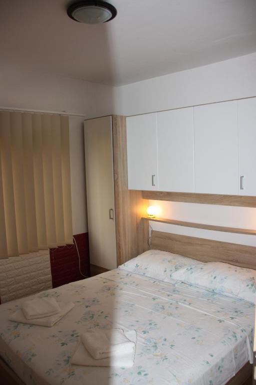 Postel nebo postele na pokoji v ubytování Guesthouse Santor