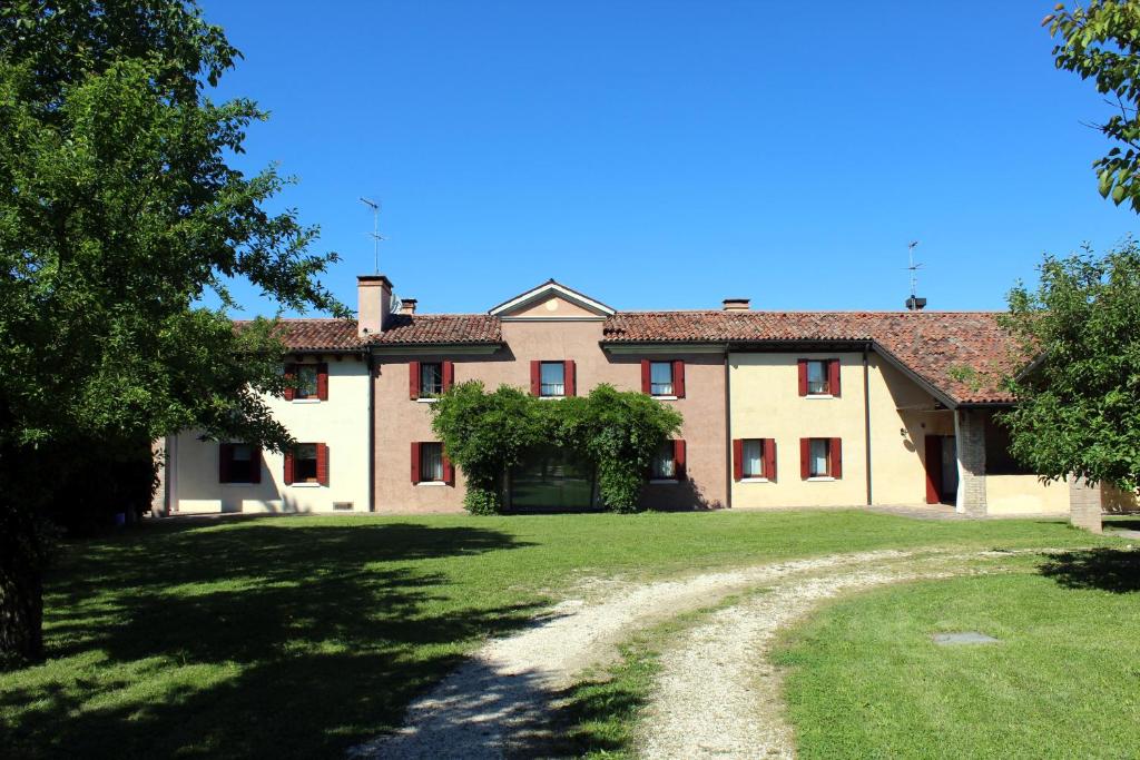 Gallery image of Tenuta Santa Lucia in Silea