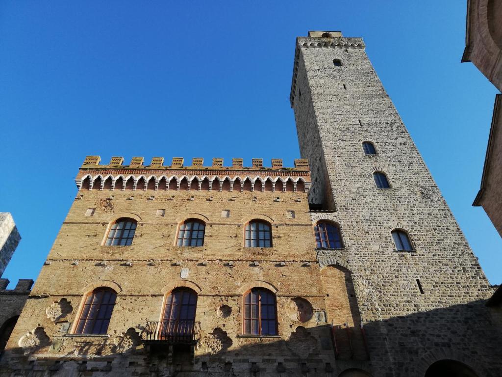 Zdjęcie z galerii obiektu RoccaiaCasa'70 w mieście San Gimignano