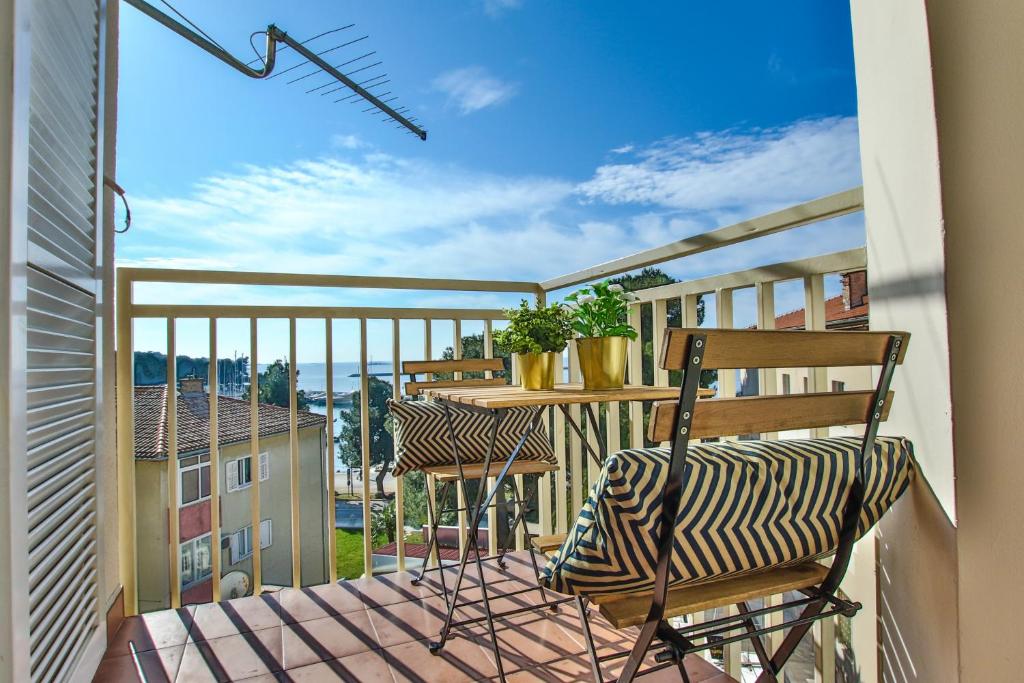 Balkón nebo terasa v ubytování Apartment Gala with balcony and private parking
