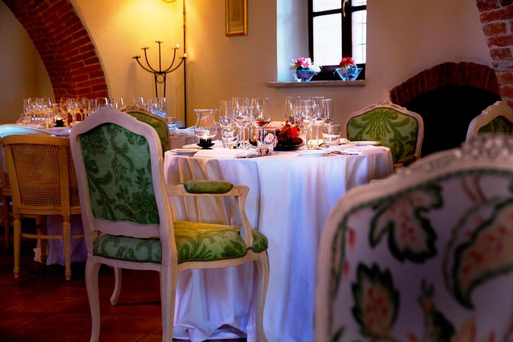 Część wypoczynkowa w obiekcie Castello di Leonina Relais - Adults Only