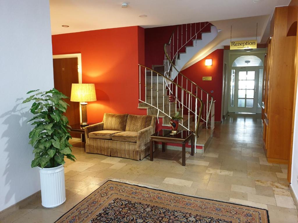 Fotografie z fotogalerie ubytování Hotel Rheinland v destinaci Bad Orb