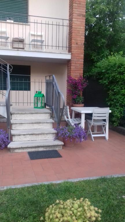 Balkón nebo terasa v ubytování Gino's House