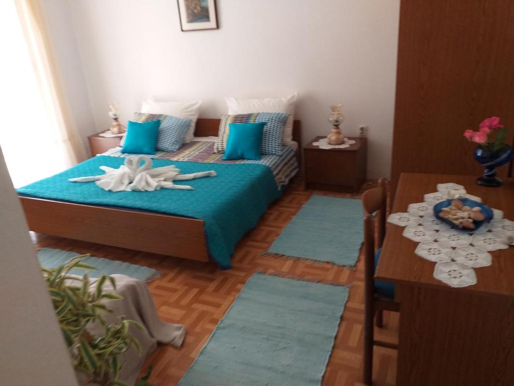 Katil atau katil-katil dalam bilik di Apartmani Hrastić Poreč
