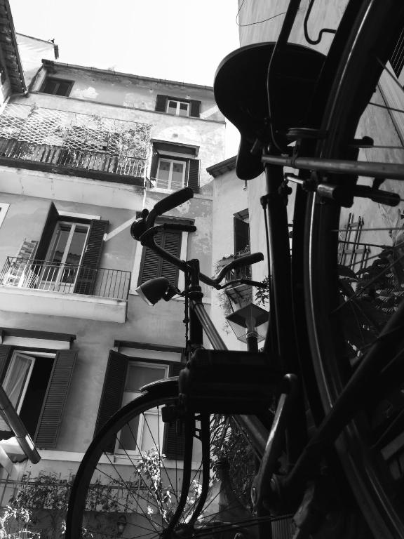 Zdjęcie z galerii obiektu AD Trastevere Guest House - by AD Roma w Rzymie
