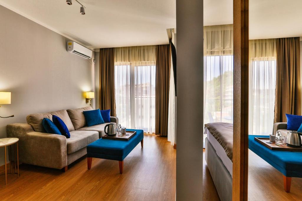 Posezení v ubytování Hotel Lusso Mare by Aycon